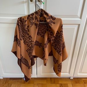 Vintage Laurel burnt orange and brown wool shawl. 48 by 48 inches